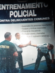Entrenamiento policial contra delincuentes comunes Sergio Enrique Varela Avilés